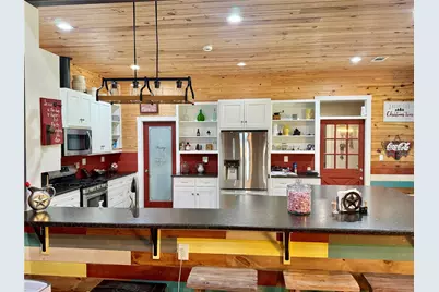 17 Mosley Lane, Huntsville, TX 77320 - Photo 8