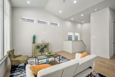 5233 Hillman Street #B, Houston, TX 77023 - Photo 6