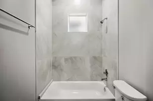 5233 Hillman St, Houston, TX 77023 - Photo 34