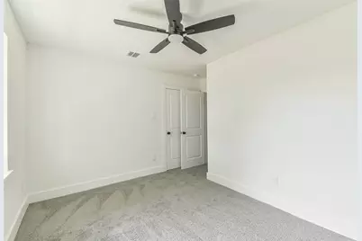 4110 Trail Lake Drive, Houston, TX 77045 - Photo 26