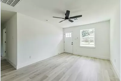 4110 Trail Lake Drive, Houston, TX 77045 - Photo 6