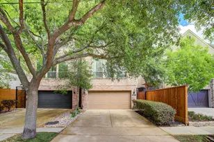 618 Asbury St, Houston, TX 77007 - Photo 2