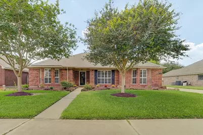 3618 Dry Creek Drive, Pasadena, TX 77505 - Photo 2
