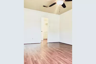 5329 Lost Forest Dr Drive #5329, Houston, TX 77092 - Photo 10