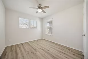 4017 Delta Rose St, Houston, TX 77018 - Photo 20
