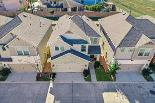 4017 Delta Rose St, Houston, TX 77018 - Photo 32