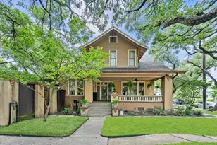 945 Harvard St, Houston, TX 77008 - Photo 10
