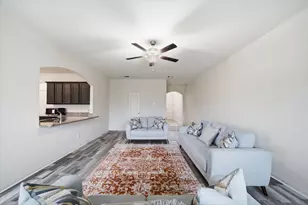 15311 Crescent Brookfield Dr, Humble, TX 77396 - Photo 8
