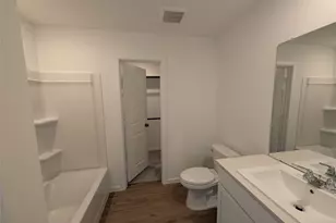 2943 Summer Breeze Wy, Angleton, TX 77515 - Photo 6