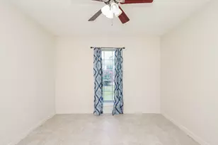 7423 Towerview Ln, Houston, TX 77489 - Photo 12
