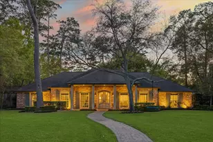 11115 Wickway Dr, Piney Point Village, TX 77024 - Photo 1