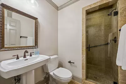 11115 Wickway Drive, Piney Point Village, TX 77024 - Photo 20