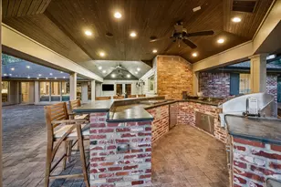 11115 Wickway Dr, Piney Point Village, TX 77024 - Photo 42