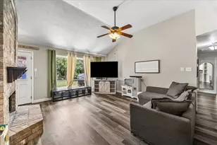 5610 Village Arbour Dr, Katy, TX 77493 - Photo 8