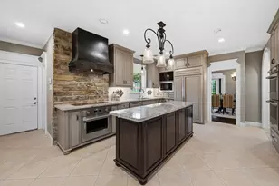 2118 Forest Garden Dr, Kingwood, TX 77345 - Photo 18