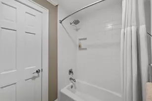 2118 Forest Garden Dr, Kingwood, TX 77345 - Photo 28