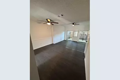 7700 Creekbend Drive #124, Houston, TX 77071 - Photo 8
