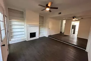7700 Creekbend Dr, Houston, TX 77071 - Photo 2