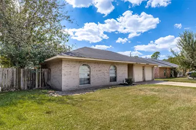 7023 Sandswept Lane, Houston, TX 77086 - Photo 20