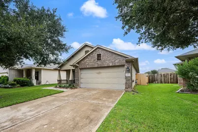 10806 Harston Drive, Tomball, TX 77375 - Photo 2