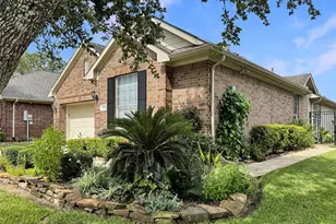 2312 Messina Dr, Pearland, TX 77581 - Photo 1