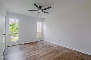 3406 Forest Village Dr, Houston, TX 77339 - Photo 34
