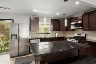 3414 Rustling Pines St, Spring, TX 77380 - Photo 8