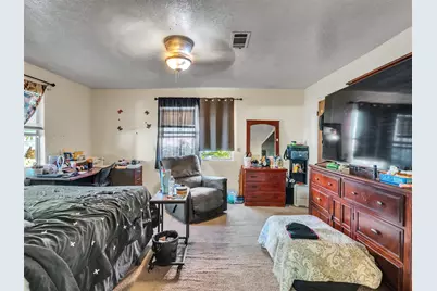 4323 Avenue R 1/2, Galveston, TX 77550 - Photo 36