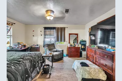 4323 Avenue R 1/2, Galveston, TX 77550 - Photo 36