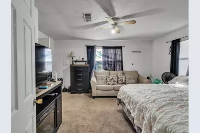 4323 Avenue R 1/2, Galveston, TX 77550 - Photo 26