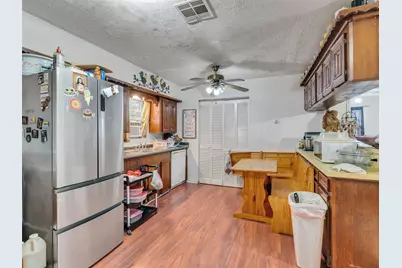 4323 Avenue R 1/2, Galveston, TX 77550 - Photo 32
