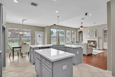 5805 Lawrence Court, Pearland, TX 77584 - Photo 16