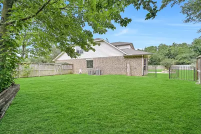 5805 Lawrence Court, Pearland, TX 77584 - Photo 32