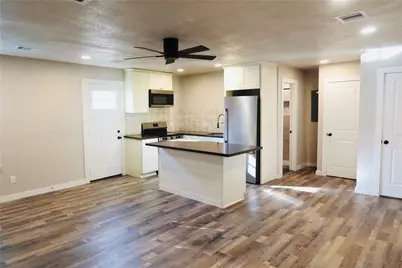 2115 Fulton Street #1/2, Houston, TX 77009 - Photo 4