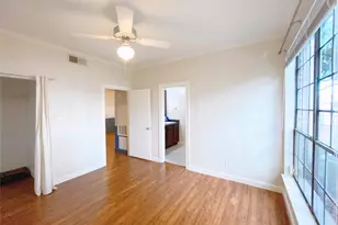 2121 El Paseo St, Houston, TX 77054 - Photo 10