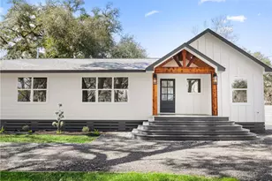 925 County Rd 737B, Alvin, TX 77511 - Photo 1