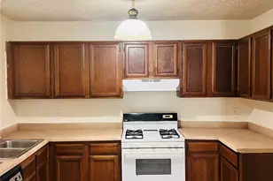 16633 Gold Ridge Ln, Houston, TX 77053 - Photo 6