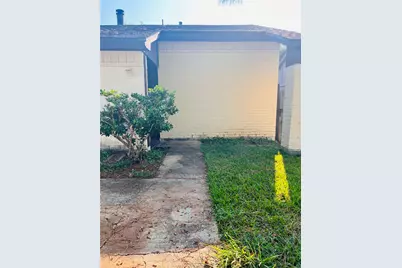 16633 Gold Ridge Lane, Houston, TX 77053 - Photo 2