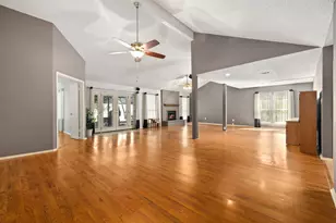 2811 Whispering Springs Dr, Spring, TX 77373 - Photo 8
