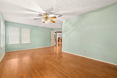 2811 Whispering Springs Drive, Spring, TX 77373 - Photo 16