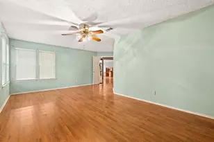 2811 Whispering Springs Dr, Spring, TX 77373 - Photo 16