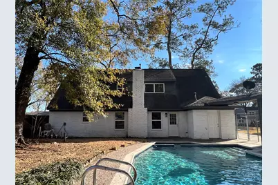 602 Rosewood Drive, Shenandoah, TX 77381 - Photo 2