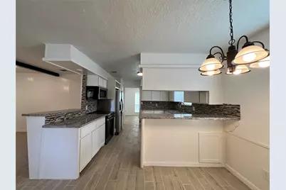 602 Rosewood Drive, Shenandoah, TX 77381 - Photo 14