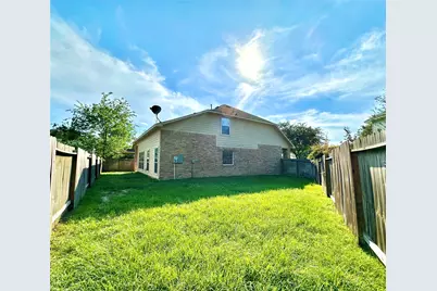 9611 Babbling Spring Court, Tomball, TX 77375 - Photo 28