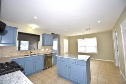 9611 Babbling Spring Court, Tomball, TX 77375 - Photo 10