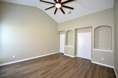 9611 Babbling Spring Court, Tomball, TX 77375 - Photo 14