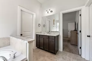 3417 Calmar Ct, Bryan, TX 77808 - Photo 12