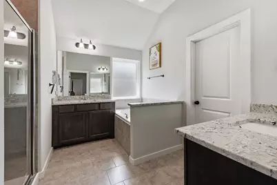 3417 Calmar Court, Bryan, TX 77808 - Photo 10