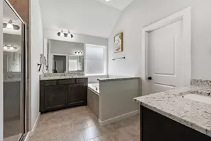 3417 Calmar Ct, Bryan, TX 77808 - Photo 10