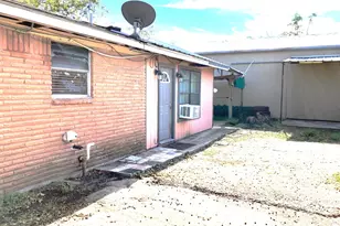 399 Pecan St, Lolita, TX 77971 - Photo 22